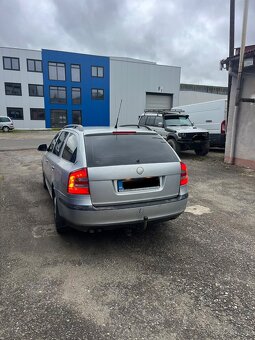 Predám Škoda Octavia 2 1.9 TDi a Škoda Octavia 2 1.8 TSi - 4