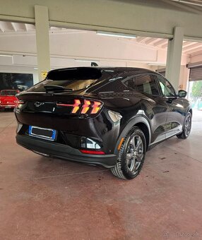 FORD MUSTANG MACH-E 76kWh 2023 odpočet DPH - 4