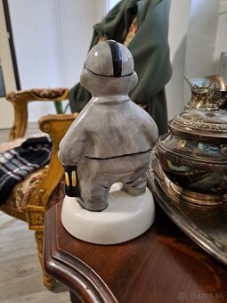 Soska Czechoslovakia  royal dux - 4