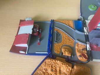 Rozkladacie hracie auto s vybavenim - 4