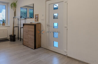 Na predaj rodinný dom v tichej lokalite Nových Zámkoch - 4