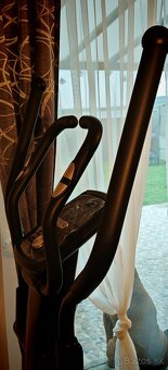 Elektromagnetický eliptický trenažér - 4