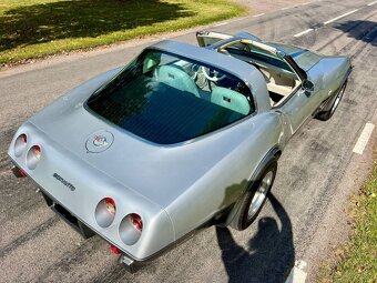 Chevrolet Corvette C3, 5.7 V8, 220 koní - 4