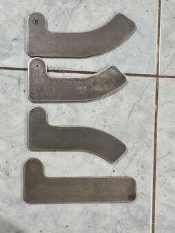 sustruh na drevo - 4