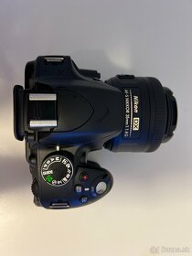 Nikon D3200 + AF Nikkor 35mm, f/1.8 - 4
