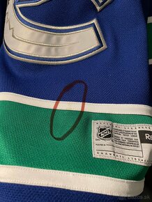 Vancouver Canucks NHL hokejový dres Reebok - 4