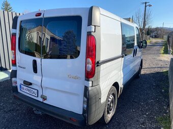 Renault Trafic 6 miestny 2.0DCi 84kW, rok výroby 2007, radio - 4