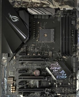 ASUS ROG Strix B450-F GAMING - 4