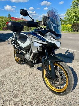 CFmoto mt 800 explore - 4