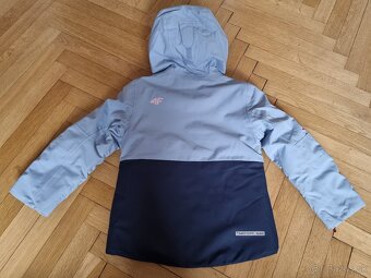 Lyžiarska dievčenská bunda 4f 122 - 4