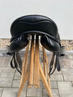 DREZURNI SEDLO PRESTIGE LUCKY DRESSAGE POSEDLI 16,5 KOMORA 2 - 4