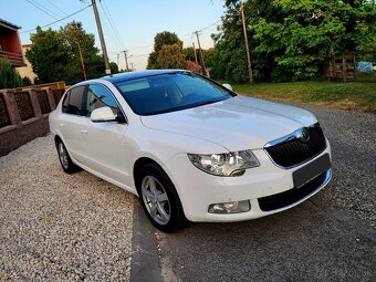 Škoda Superb 2.0 TDI 2012 - 4