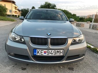 BMW Rad 3 320 i - 4