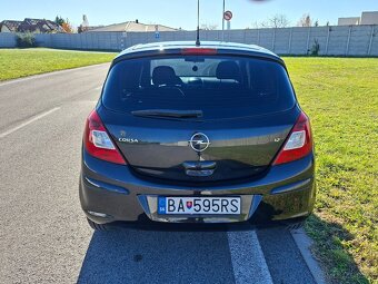 Opel Corsa 1.2 16V 67000km - 4