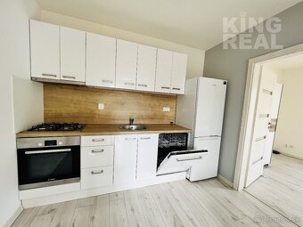 Luxustný 2i. byt v centre Prešova na prenájom - 4