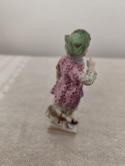 Meissen míšeň chlapec s palicou porcelánová soška - 4