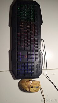 Herná klávesnica - 4