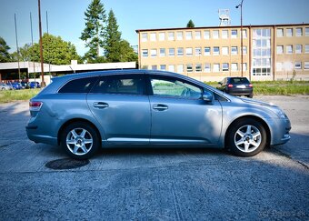 Toyota Avensis combi, 2.0 D4D, 93kW - znížená cena - 4