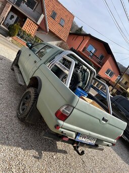 Mitsubishi L200 - 4