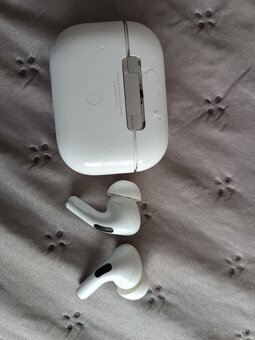 originálne Apple AirPods Pro (1. generácia) s MagSafe nabíj - 4