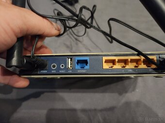 Stary Router s USB 2 antenky 15e - 4
