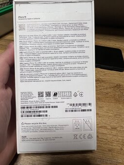 Nový telefón apple iphone 16 256gb black - 4