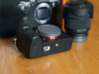 Sony Alpha 7 iii - 4