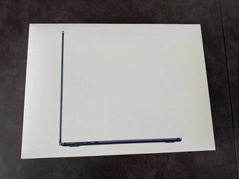 💻 Apple MacBook Air 15" (2025) – M4 | 16GB RAM | 256GB SSD - 4