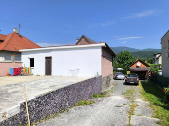 ❗️RODINNÝ DOM NA PREDAJ S KRÁSNYM POZEMKOM -NITRICA, okres - 4