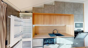 Stavebný pozemok so stavebným povolením s 2 - izbovým rodinn - 4