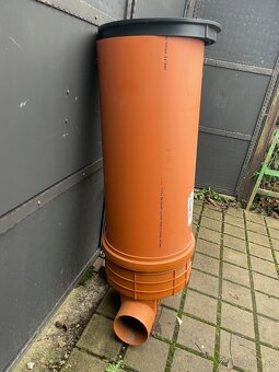 Revízna šachta - 4