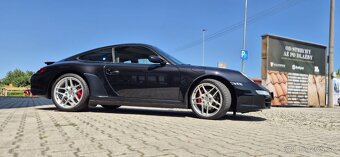 Porsche 911 997 Carrera 4S - 4