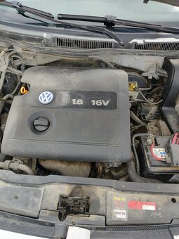 VW Bora 1.6 77 kw - 4