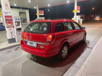 Opel Astra H - 4
