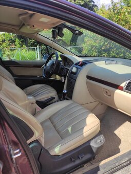 Peugeot 407 SW - 4