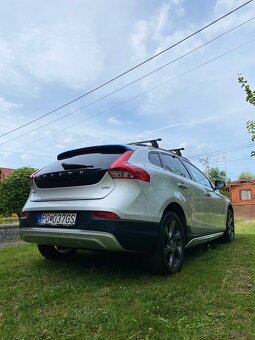 Volvo V40 Cross Country D2 Momentum Pro, Top stav. - 4