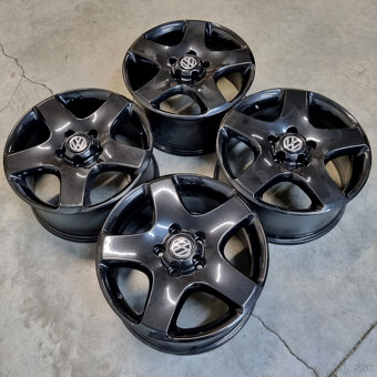 Hliníkové Volkswagen disky 5x120 R17 7,5J ET55 - 4