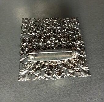 Brošňa - bižutéria. - 4