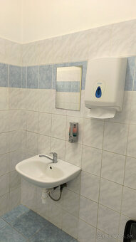 Kancelársky priestor na prenájom - 36m - 4