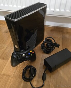 Xbox 360s + RGH - 4