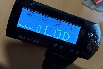 Predám 90cm RC jachtu novú komplet - 4