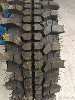 Nissan patrol disk + pneu - 4