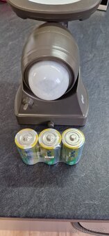 Batériový LED refletor , snímačom pohybu. Zn. Brennenstuhl. - 4