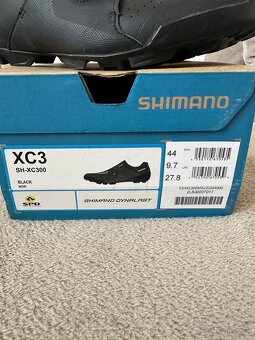 Tretry Shimano XC3 - 4