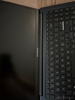 PREDÁM NOTEBOOK ASUS VIVOBOOK - 4