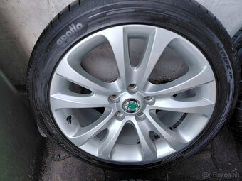 17" Skoda Superb Trifid - 225/45R17 - 4
