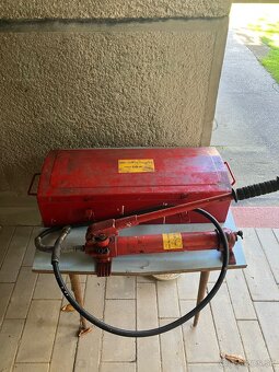 Hydraulika na rovnanie karosérii - 4