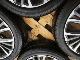 TOYOTA YARIS/CROSS R16/R17/ORIG.ALU/PNEU/TPMS - 4