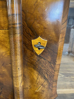 Knihovňa Biedermeier 19storočie - 4