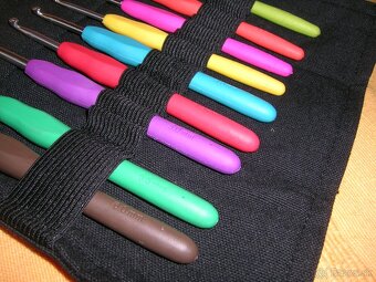 Háčiky s rúčkou - sada 9 kusov v puzdre - 4